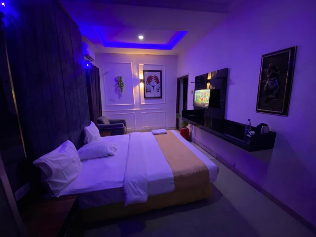 Palazzo Apartments Ikeja Exterior photo