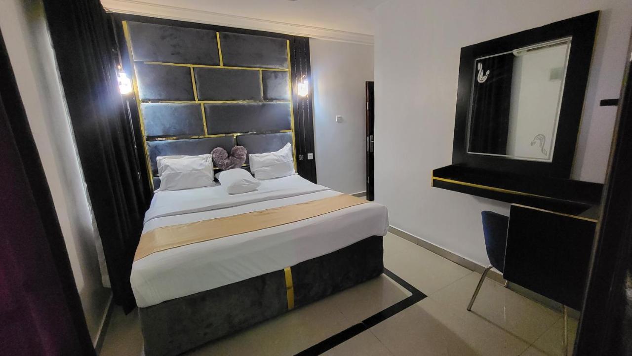 Palazzo Apartments Ikeja Exterior photo